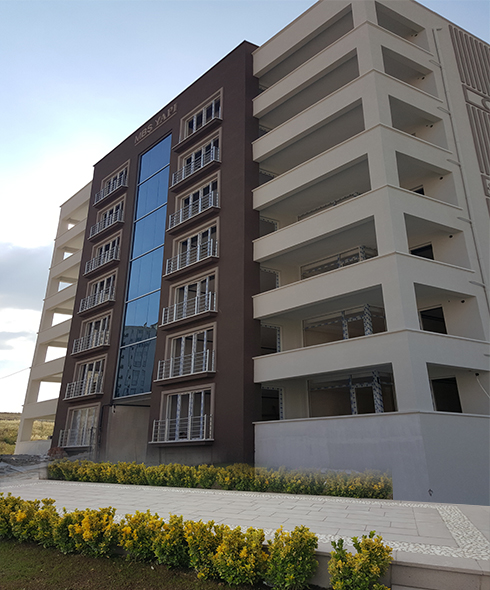 ELVAN ŞÜKRÜ ŞAHİN APARTMANI VE ERGUVAN EVLERİ